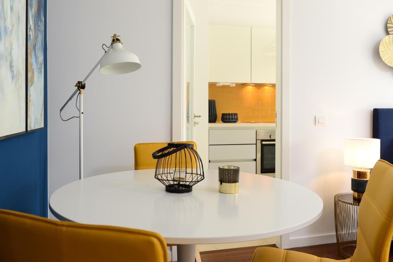 New Loft With Swimming Pool At Parque Das Nacoes! Lisbon Luaran gambar